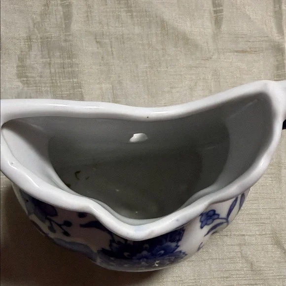 Elegant Blue Floral Ceramic Jug For Hanging On Your Wall - Picture 3 of 5